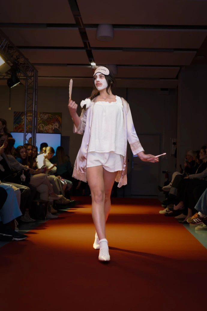 Collection Alle Ragazze présentée au défilé Innamorati de l'EIDM Nice 2026 — photo 34