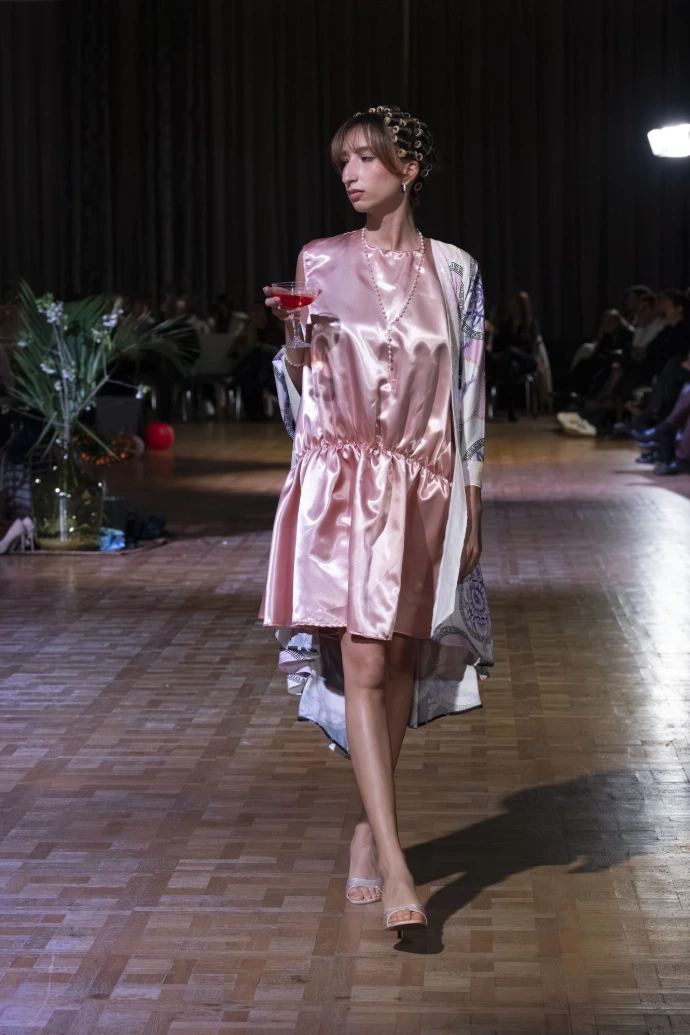 Défilé Nostra Luce de l'EIDM Paris 2026 — photo 4