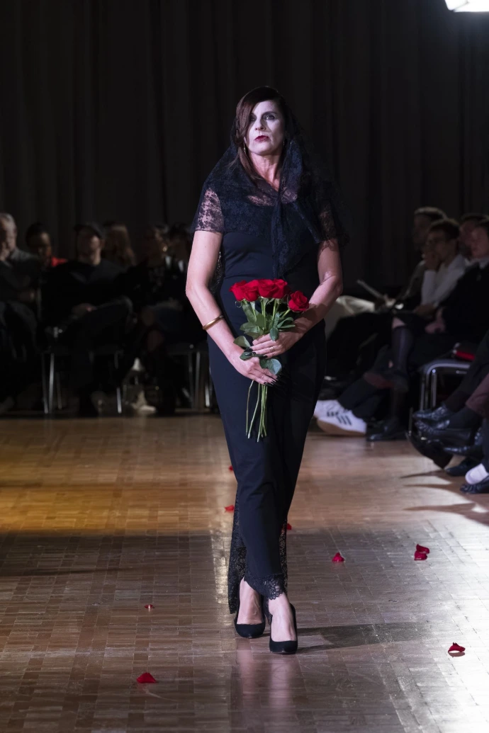 Défilé Nostra Luce de l'EIDM Paris 2026 — photo 24