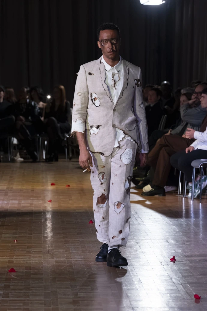 Défilé Nostra Luce de l'EIDM Paris 2026 — photo 25